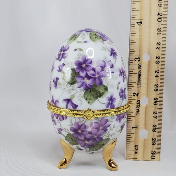 Vintage Egg Shaped Violet Floral Porcelain Trinket Box Hinged Footed Jewelry Box - Picture 5 of 12